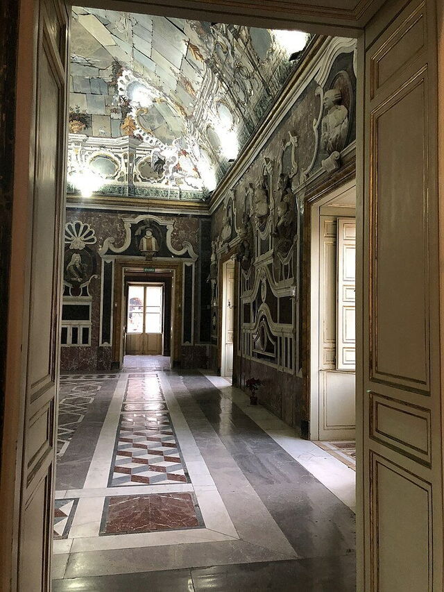Intérieur de la Villa Palagonia
