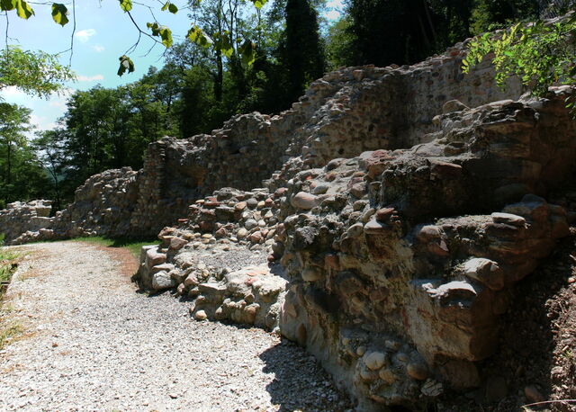 Torba Monastère rempart