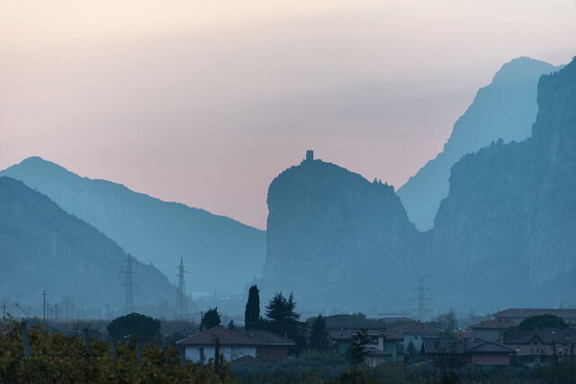 Silhouette du château d'Arco