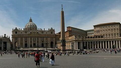 La place Saint-Pierre au Vatican