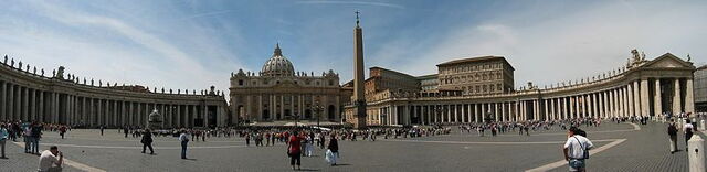 La place Saint-Pierre au Vatican