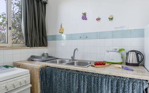 Logement:&nbsp;Cicladi Kea 100.3