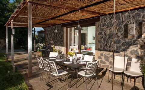Casale Porano: Propriété, Bâtiment, Maison, Pièce, Immobilier, Domicile, Design Intérieur, Patio, Meubles, Chalet