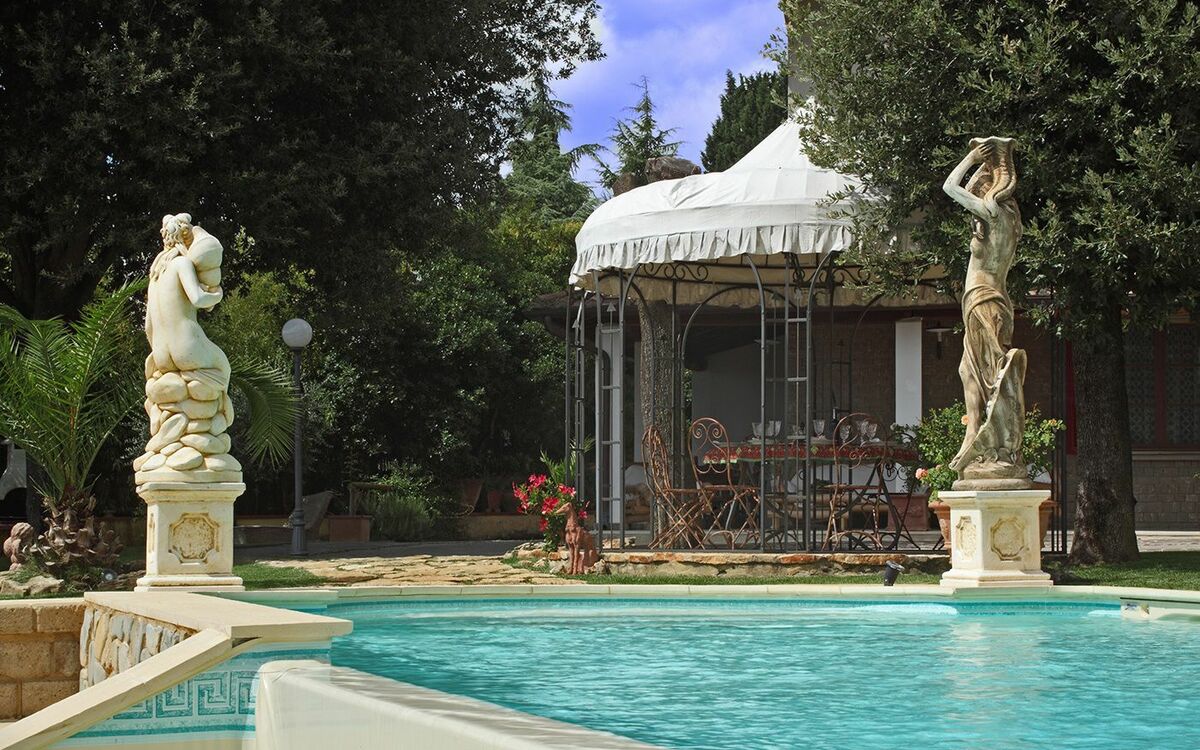 Villa Carolina