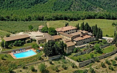 Fattoria Di Quercia Al Poggio: Photographie Aérienne, Village De Montagne, Vue Du Ciel, Biens, Station De Montagne, Paysage, Zone Rurale, Village, Bâtiment, La Photographie