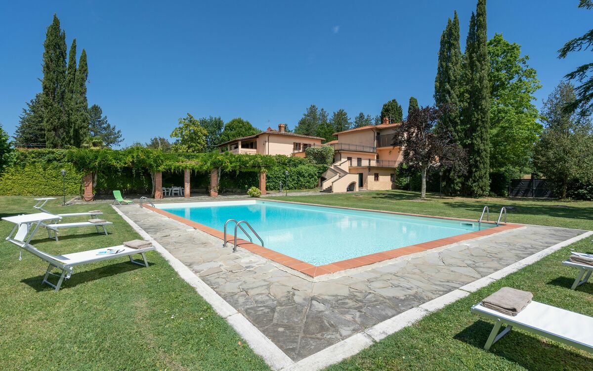 Villa Santa Maria