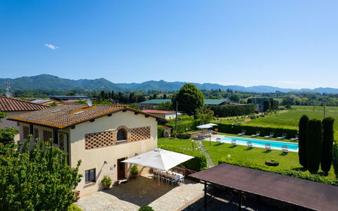 Villa Del Borgo: Recours, Biens, Hacienda, Parapluie, Jardin, Villa, Pelouse, Piscine, Mobilier De Jardin, Hôtel
