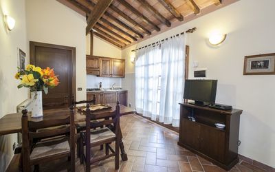 Trilocale 1 Bagno: Propriété, Pièce, Bâtiment, Meubles, Design Intérieur, Maison, Immobilier, Plafond, Sol, Grenier