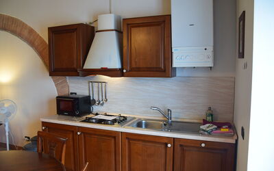rocche-di-valiano-chianti-castelnuovo-berardenga-multiproprietà-ginestra-kitchen