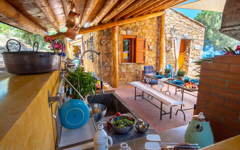 Terre Di Bea Cottage By The Sea Cefalu': Propriété, Pièce, Bâtiment, Design Intérieur, Maison, Immobilier, Domicile, Salon, Meubles, Plafond