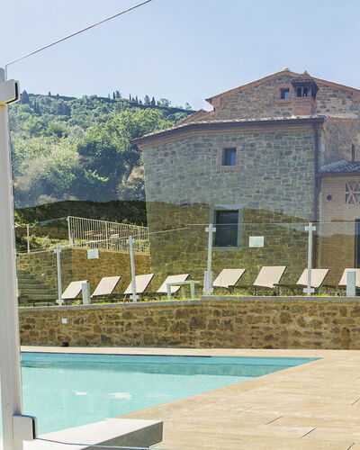 Villa Degli Ulivi: Propriété, Maison, Piscine, Bâtiment, Domicile, Immobilier, Zone Résidentielle, Villa, Biens, Loisir