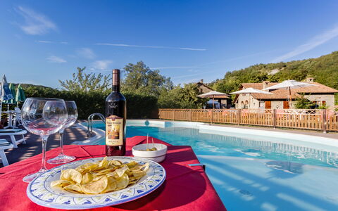 Farmhouse Il Fantino With Pool 12pax