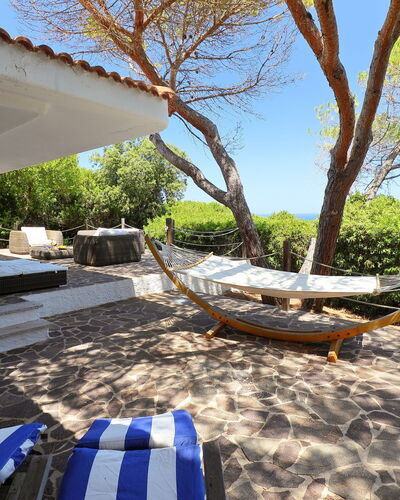 Audarya (Vgm610): Propriété, Arbre, Immobilier, Maison, Ciel, Domicile, Pièce, Architecture, Vacances