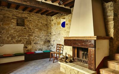 Forno: Foyer, Cheminée, Propriété, Pièce, Bâtiment, Maconnerie Four, Maison, Design Intérieur, Salon