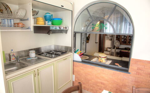 Casa Del Sole - San Bartolomeo Al Mare: Propriété, Pièce, Cuisine, Architecture, Meubles, Bâtiment, Design Intérieur, Cambre, Cabinetry, Immobilier