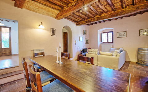 Pozzo Dei Desideri: Pièce, Propriété, Bâtiment, Meubles, Plafond, Design Intérieur, Dur, Sol, Faisceau, Parquet