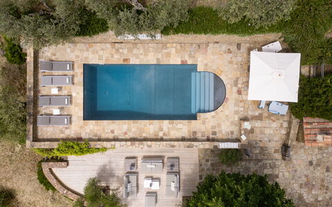Tenuta Pomona: Piscine, Mobilier De Jardin, Composite, Recours, Dalle, Chaise, Ombre, Caractéristique De L'Eau, Balancelle, Conception