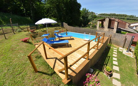 La Piccola Margherita: Propriété, Piscine, Maison, Arrière-Cour, Loisir, Immobilier, Herbe, Bâtiment, Ombre, Vacances