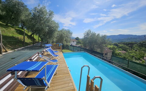Alla Piazzetta Proprietà: Bleu, Piscine, Eco Hôtel, Recours, Ville Resort, Villa, Hôtel, Clôture, Balcon, Mobilier De Jardin