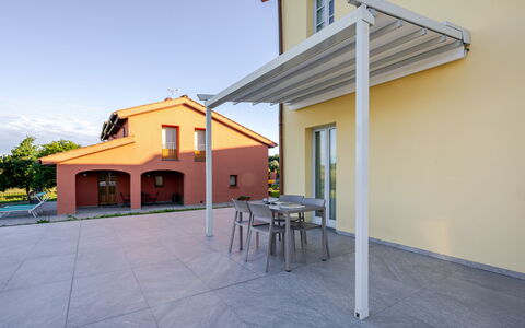 Incanto Toscano: Store, Ombre, Structure En Plein Air, Pergola, Faisceau, Patio, Conception, Mobilier De Jardin, Plante D'Appartement, Porche