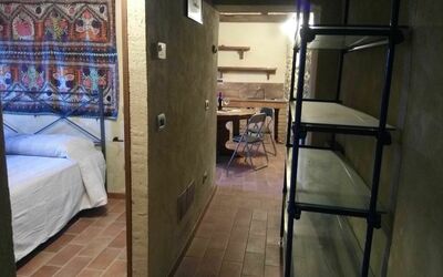 Ginestra: Propriété, Pièce, Bâtiment, Sol, Meubles, Immobilier, Design Intérieur, Maison, Porte, Sol