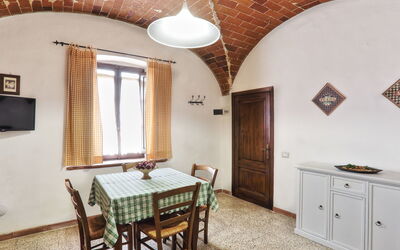Logement:&nbsp;Formula 4 800.5