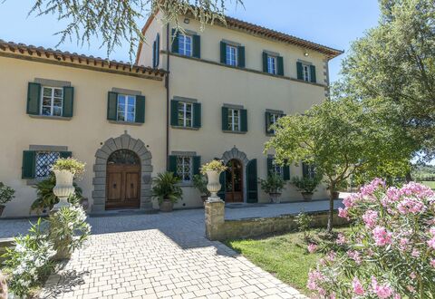 Villa Ivana - Cortona: Propriété, Bâtiment, Maison, Immobilier, Domicile, Biens, Villa, Manoir, Quartier, Arbre