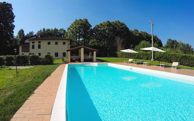 Casale 180