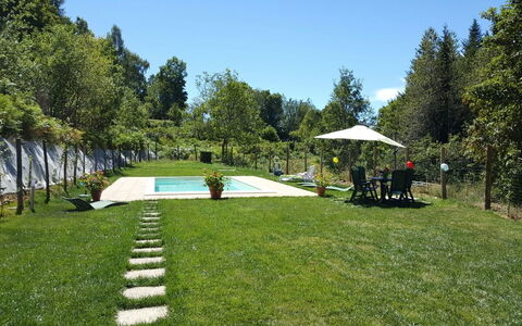 Ai Cuori: Propriété, Herbe, Pelouse, Lot Terre, Loisir, Arbre, Parc, Biens, Immobilier, Station De Montagne