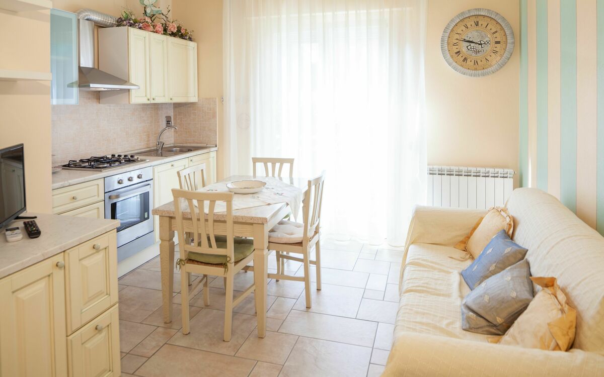 Evelyn Apartment - Diano Marina