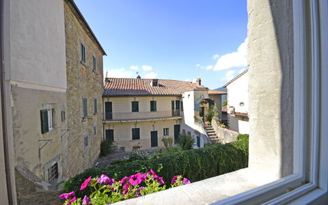 Appartamento Maccari: Propriété, Bâtiment, Ville, Maison, Quartier, Architecture, Fenêtre, Pièce, Ciel, Vacances