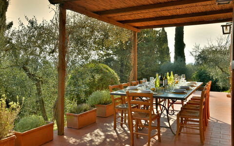 La Capanna: Meubles, Bois, Table, Mobilier De Jardin, Table Cuisine Et Salle A Manger, Chaise, Tableau De Plein Air, Ombre, Jardin, Patio