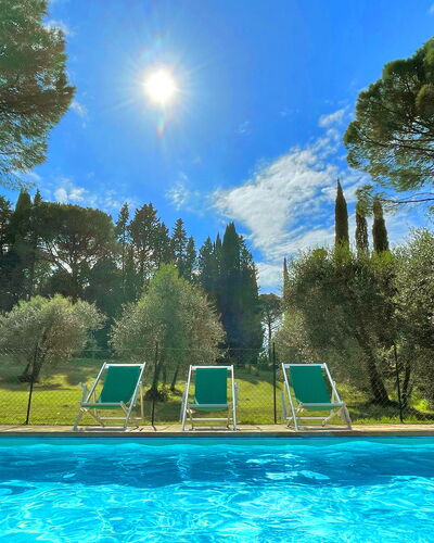 La Capanna: Bleu, Piscine, Mobilier De Jardin, Recours, Ombre, Jardin, Eco Hôtel, Thermes, Aménagement Paysager, Balancelle