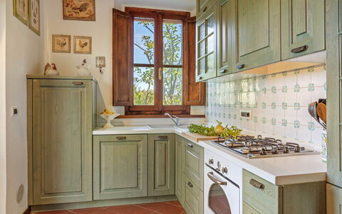 La Fonte: Bois, Design Intérieur, Cuisine, Cabinetry, Domicile, Sol, Meubles, Plafond, Pièce, Placard