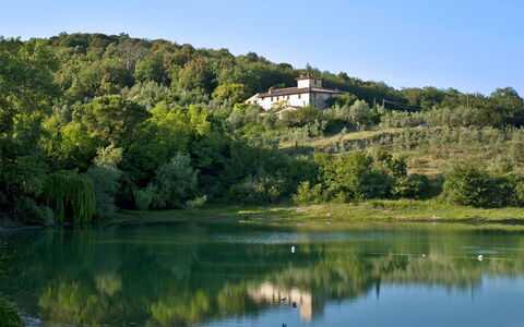 Ricavoli: Plan D'Eau, Paysage Naturel, Ressources En Eau, La Nature, L'Eau, Réflexion, Végétation, Réserve Naturelle, Rivière, Banque