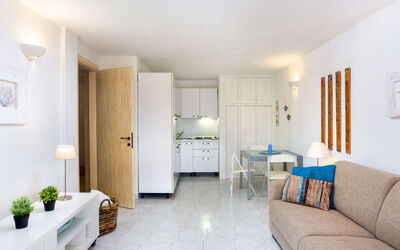 Logement:&nbsp;Bougainvillae Trilo Plus 616.4