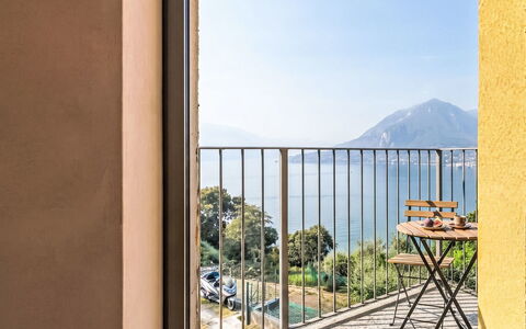 Varenna 634: Piscine, Chaîne De Montagnes, Eco Hôtel, Recours, Biens, Vallée, Villa, Aménagement Paysager, Ville Resort, Arrière-Cour