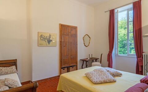 Molini di Prelà 627: Meubles, Lit, Chambre, Design Intérieur, Mur, Sol, Drap De Lit, Bois, Literie, Sol