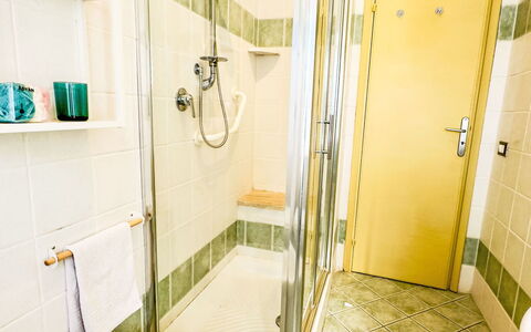 Logement:&nbsp;Ambra 649.6