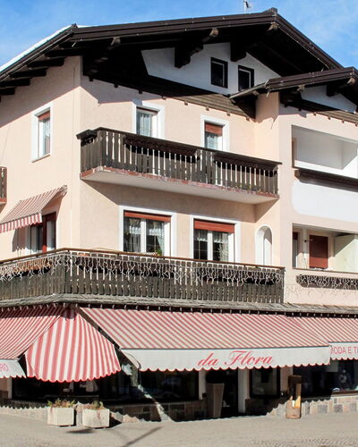 Ghetta: Architecture, Bâtiment, Maison, Propriété, Ville, Façade, Immobilier, Quartier, Domicile, Usage Mixte