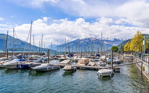 Gera Lario 618: Montagnes Relief, L'Eau, Montagne, Bateau, Colline, Marina, Navire, Chaîne De Montagnes, Cotiers Et Relief Océaniques, Canal