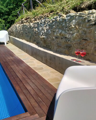 Villa Fusai: Piscine, Propriété, Mur, Loisir, Conception, Mobilier De Jardin, Balancelle, Meubles, Bois, Plate-Forme