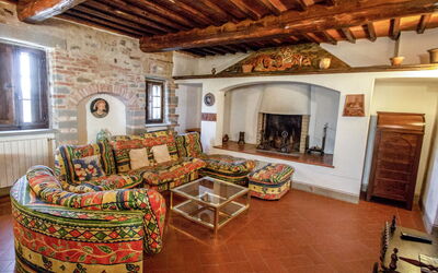 Logement:&nbsp;Casale Rosennano 800.1