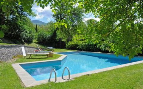 Casa Di Lilli: L'Eau, Plante, Piscine, Ciel, Arbre, Mobilier De Jardin, Nuage, Paysage Naturel, Paysage, Herbe