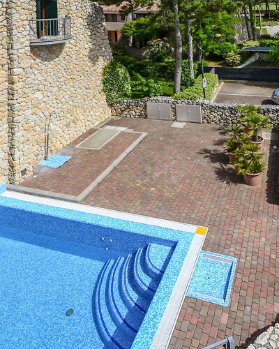 Lignano Sabbiadoro 634: Piscine, Composite, Recours, Loisir, Caractéristique De L'Eau, Ombre, Hôtel, Tuile, Eco Hôtel, Villa