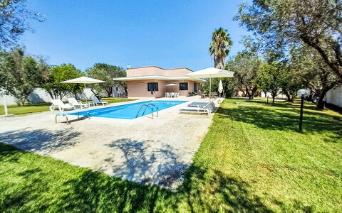 Giusy: Bleu, Biens, Ombre, Piscine, Hacienda, Recours, Aménagement Paysager, Villa, Pelouse, Manoir