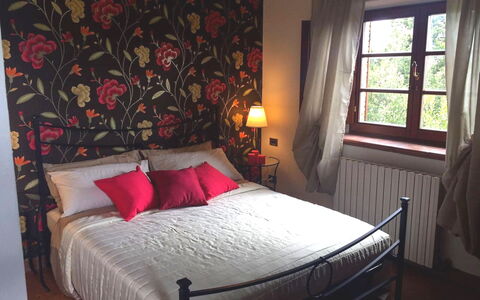 Villa Martina: Chambre, Lit, Pièce, Meubles, Propriété, Cadre De Lit, Drap De Lit, Design Intérieur, Matelas, Mur