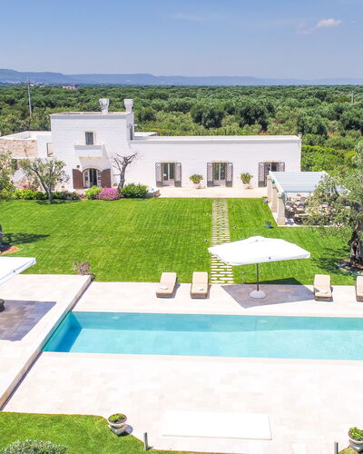 Masseria Villa Il Frantoio: Propriété, Maison, Biens, Zone Résidentielle, Bâtiment, Immobilier, Piscine, Herbe, Domicile, Lot Terre