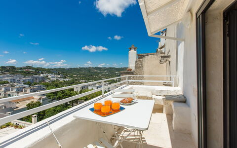 Zia Saby: Propriété, Bâtiment, Immobilier, Balcon, Pièce, Maison, Appartement, Architecture, Vacances, Appartement Penthouse