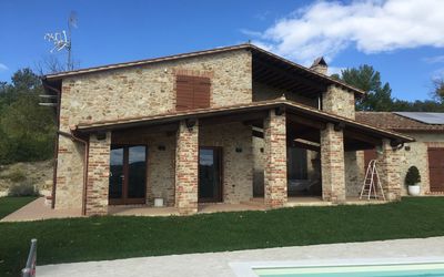 Casale De Conti: Maison, Propriété, Domicile, Bâtiment, Immobilier, Architecture, Zone Résidentielle, Toit, Façade, Chalet